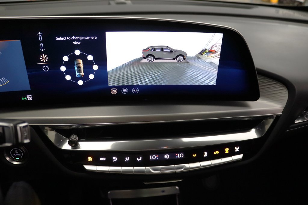 Certified 2024 Cadillac Lyriq Sport AWD/4WD image 41