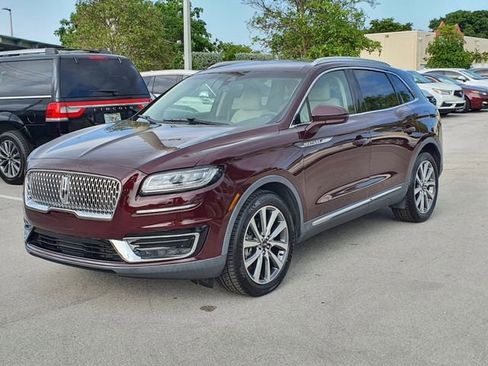 Used 2019 Lincoln Nautilus Select FWD image 3