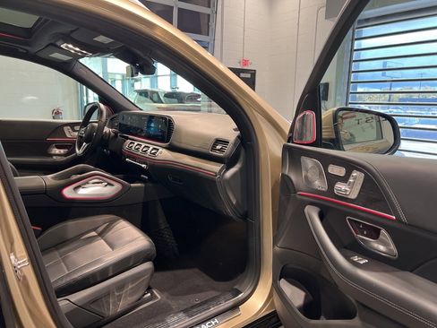 Used 2021 Mercedes-Benz Maybach GLS 600 4MATIC image 50