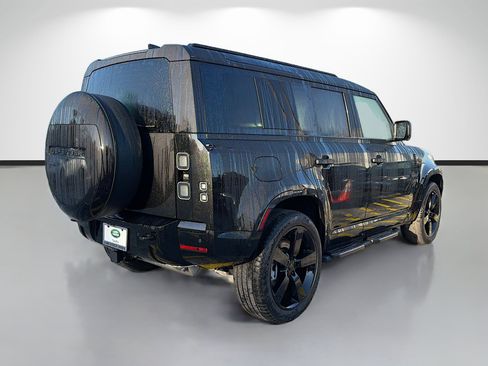 New 2026 Land Rover Defender 110 X-Dynamic SE AWD/4WD image 5