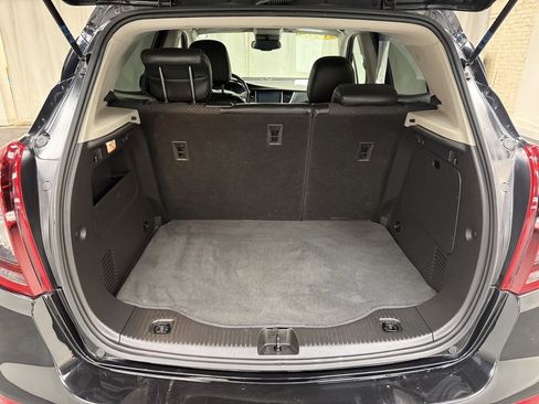 Used 2020 Buick Encore Preferred w/ Safety Package image 5