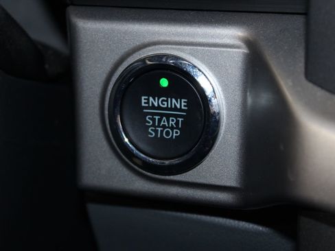 Used 2023 Ford F150 XLT w/ Equipment Group 302A High image 29