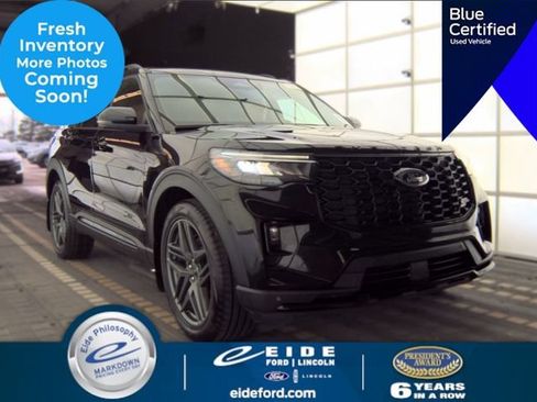 Used 2025 Ford Explorer ST AWD/4WD image 1