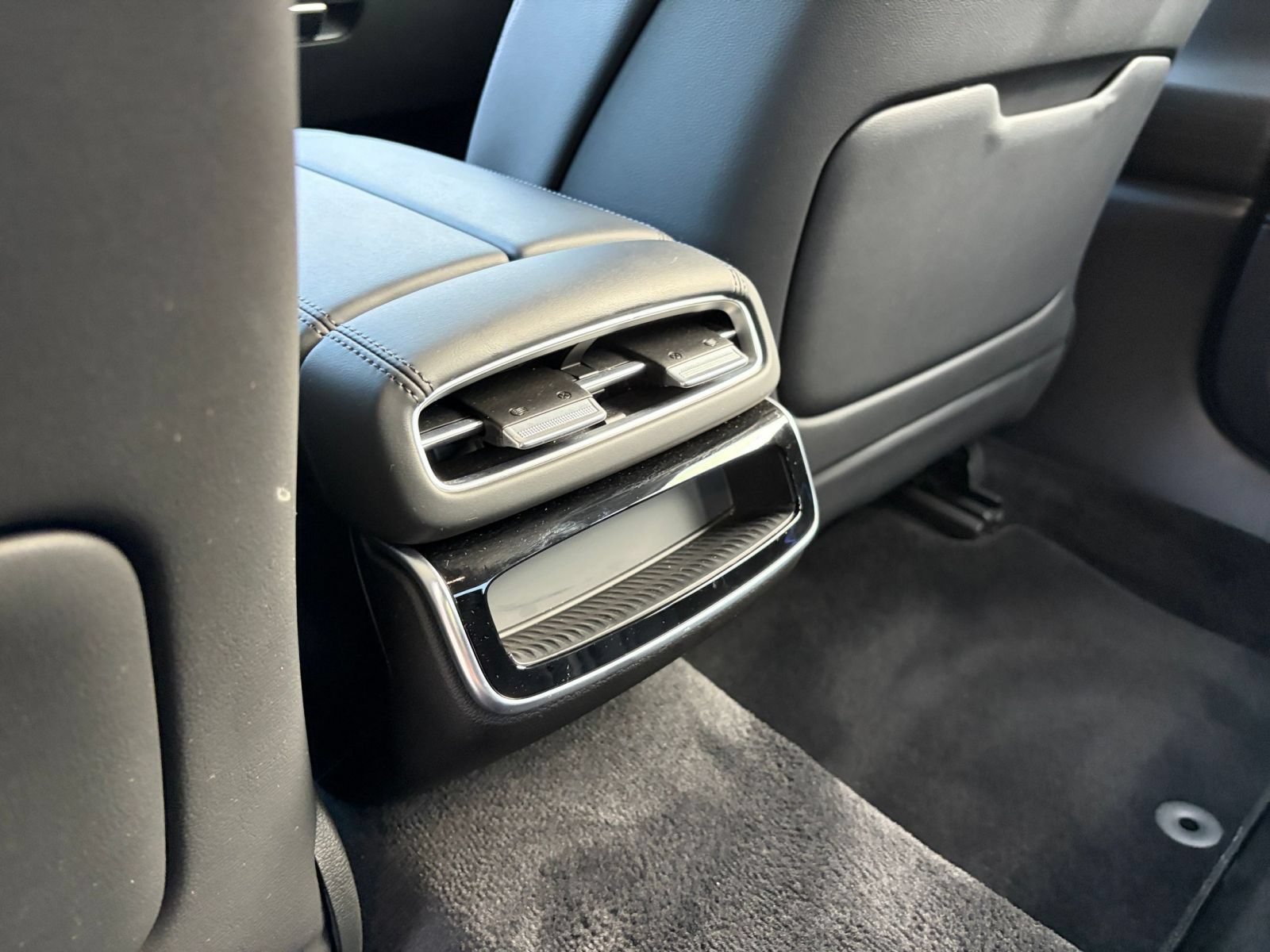 Used 2026 Genesis G80 2.5T AWD/4WD image 24