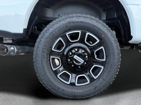 New 2027 Ford F350 Platinum w/ Snow Plow Prep Package AWD/4WD image 8