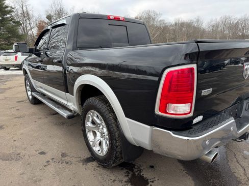 Used 2014 RAM 1500 Laramie w/ Trailer Tow Group image 12