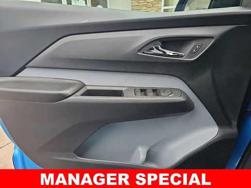 New 2027 Chevrolet Bolt LT FWD image 26