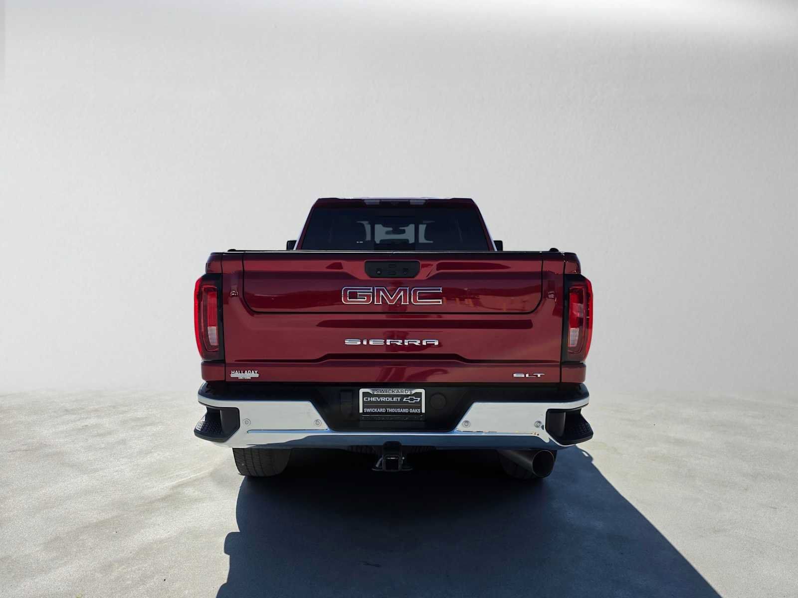 Used 2022 GMC Sierra 2500 SLT w/ SLT Premium Package AWD/4WD image 4