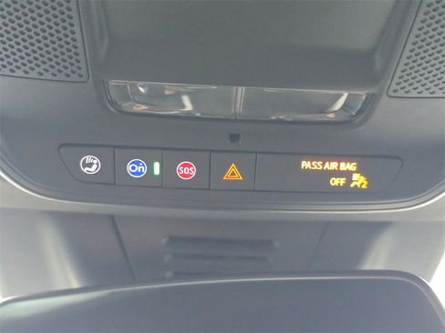 New 2026 Chevrolet Equinox EV RS image 38