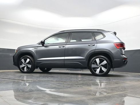 Used 2024 Volkswagen Taos S image 30