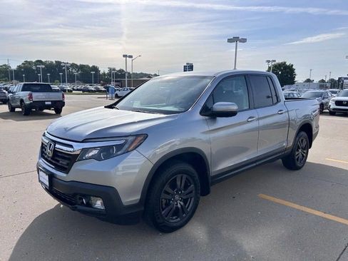 Used 2019 Honda Ridgeline Sport image 6
