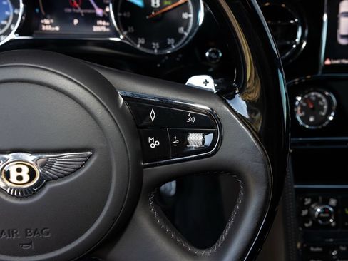 Used 2020 Bentley Mulsanne RWD image 34