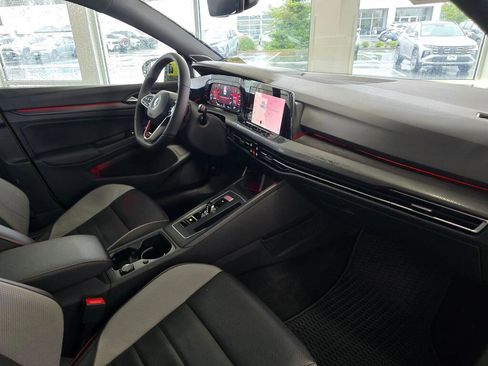 Used 2022 Volkswagen GTI Autobahn image 45