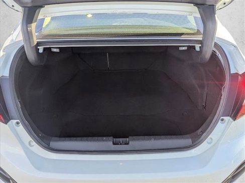 Used 2018 Honda Clarity Plug-In Hybrid image 6