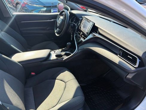 Used 2023 Toyota Camry LE AWD/4WD image 9