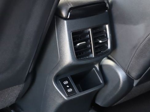 Used 2025 Kia Seltos S FWD image 18