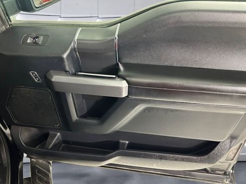 Used 2018 Ford F150 XLT w/ Equipment Group 302A Luxury image 15
