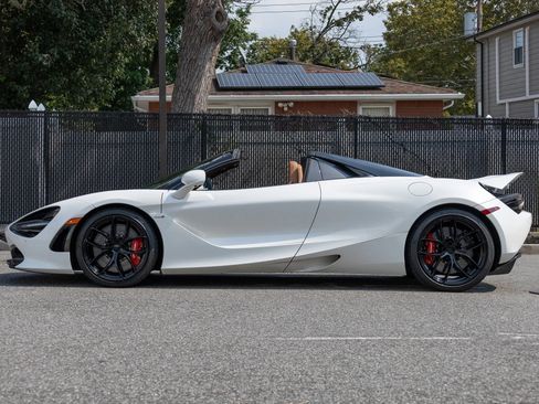 Used 2020 McLaren 720S Luxury image 24