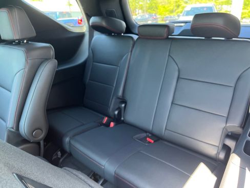 New 2026 Chevrolet Traverse Z71 w/ Enhanced Driving Package AWD/4WD image 18