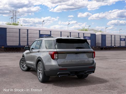 New 2027 Ford Explorer ST-Line AWD/4WD image 8