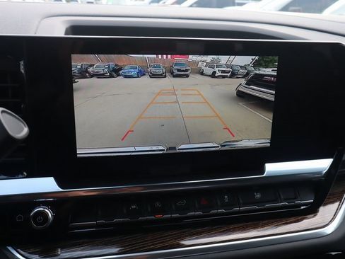 New 2026 GMC Sierra 1500 Elevation image 6