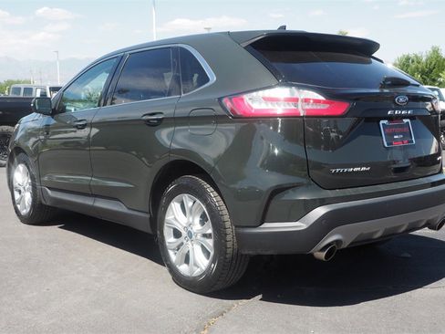 Used 2022 Ford Edge Titanium image 7