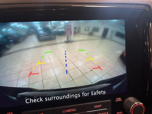 Used 2024 Nissan Frontier PRO-4X w/ Off-Road Protection Package AWD/4WD image 15