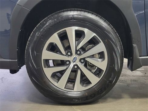 Used 2025 Subaru Outback Premium image 10