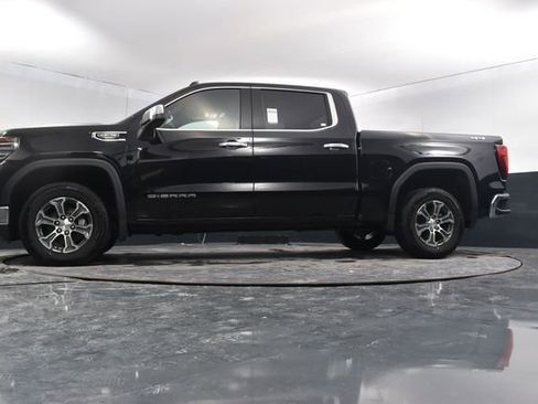 Used 2025 GMC Sierra 1500 SLT image 49