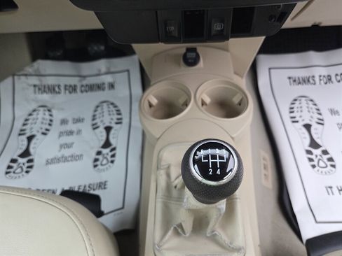 Used 2004 Volkswagen Beetle GLS image 15