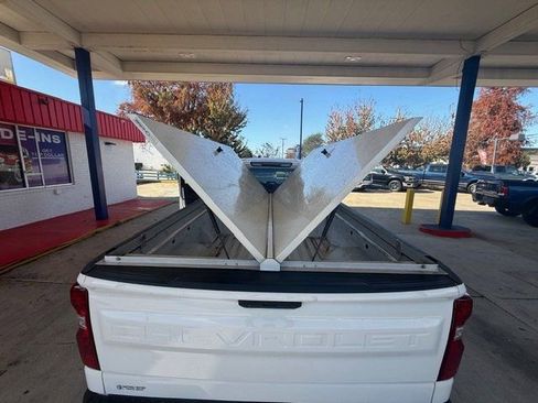 Used 2020 Chevrolet Silverado 1500 LT w/ Convenience Package image 10