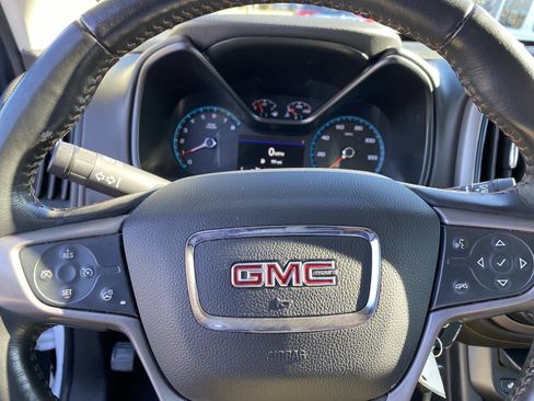 Used 2022 GMC Canyon AT4 w/ Trailering Package image 16