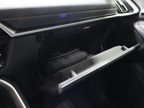 Used 2025 MAZDA CX-70 3.3 Turbo w/ Preferred Package image 32