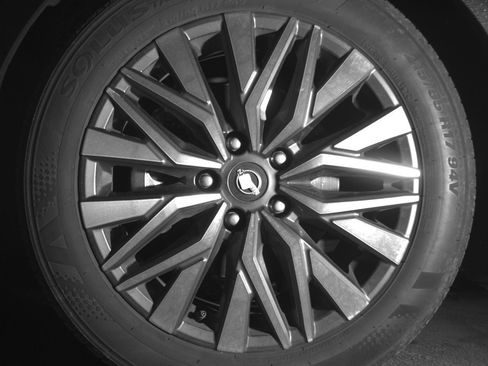 Used 2025 Nissan Altima 2.5 SV image 12