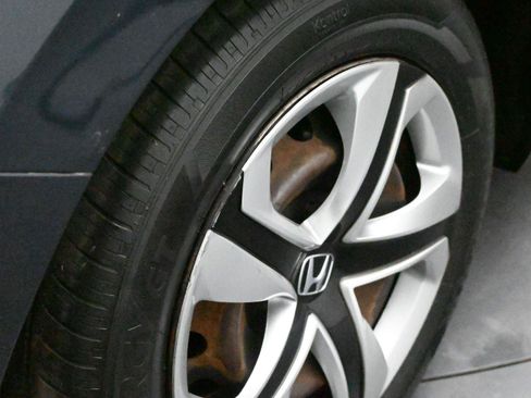 Used 2018 Honda Civic LX image 12