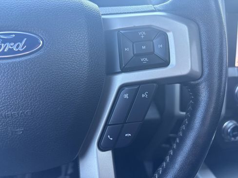 Used 2019 Ford F150 Lariat w/ Equipment Group 502A Luxury image 38