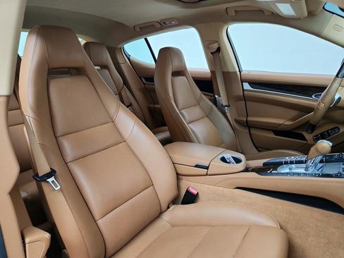 Used 2016 Porsche Panamera Edition w/ Premium Package Plus image 28