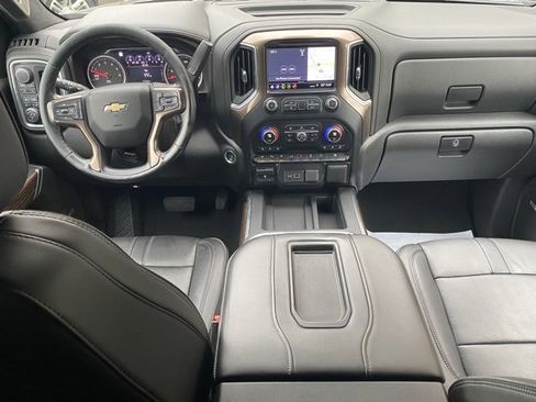 Used 2019 Chevrolet Silverado 1500 High Country w/ Technology Package image 35