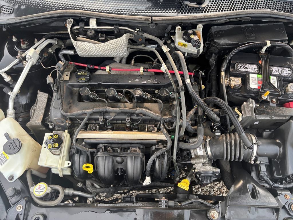 Used 2008 Ford Focus Sedan FWD image 31