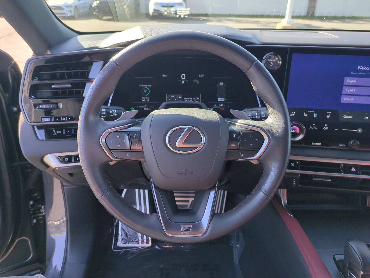 Used 2025 Lexus RX 500h F Sport w/ Convenience Package AWD/4WD image 17