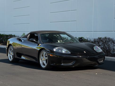 Used 2004 Ferrari 360 Spider image 3