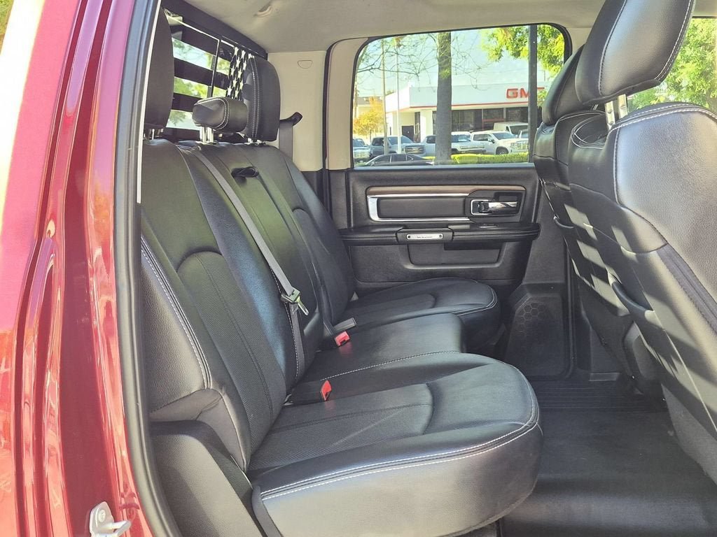 Used 2018 RAM 2500 Laramie RWD image 29