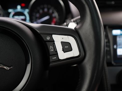 Used 2017 Jaguar F-TYPE R AWD/4WD image 24