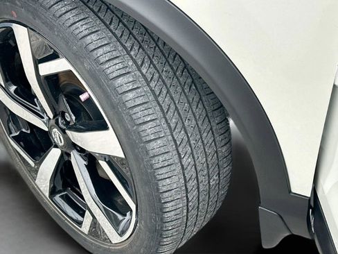 Used 2021 Nissan Rogue Sport SL image 32