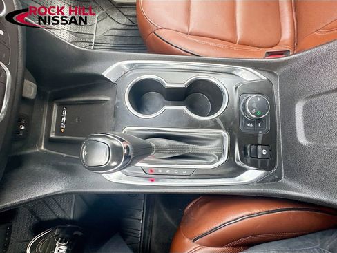 Used 2019 Chevrolet Traverse High Country w/ LPO, Floor Liner Package AWD/4WD image 30