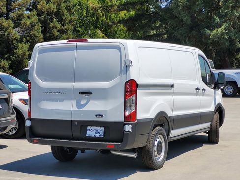 New 2025 Ford Transit 250 Low Roof image 29