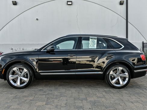 Used 2020 Bentley Bentayga AWD/4WD image 10