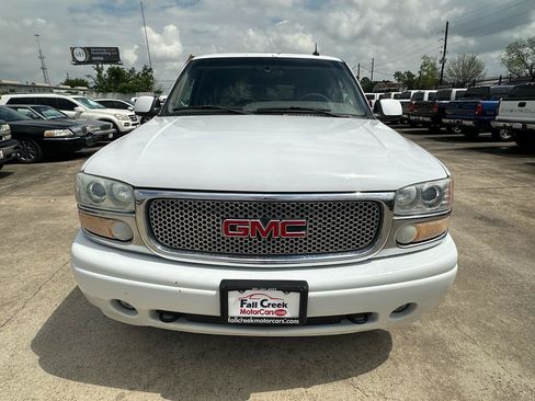 Used 2002 GMC Yukon XL Denali AWD/4WD image 10