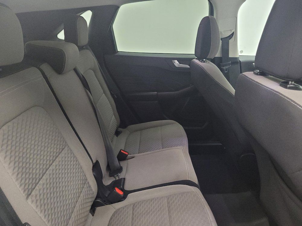 Used 2021 Ford Escape SE FWD image 19