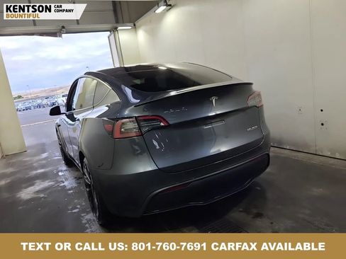 Used 2023 Tesla Model Y Performance AWD/4WD image 3